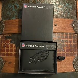 New Philadelphia Eagles bifold leather wallet